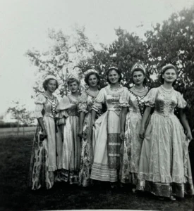 Group Of Pretty Women In Traditional European Dress B&W Photograph 2.5 x 2.5 - Picture 1 of 3