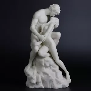 Escultura de hombre y mujer - Imagen 1 de 11