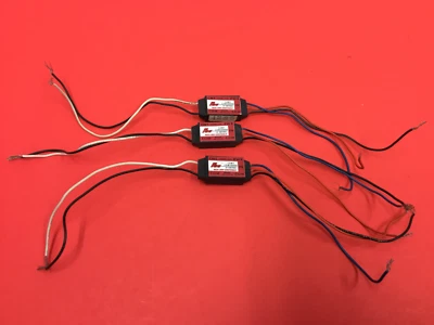 Red Lion Controls - P/N: LCM10000 - LOT OF (3) - Image 1 of 2