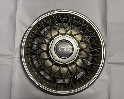 (1) Tapacubos Buick Riviera Wire 1980-1985, pieza OEM, un tapacubos, tapacubos de radios, GM Foto 1 de 4