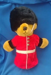 MERRYTHOUGHT BRITISH GUARD SOILDIER HAND PUPPET - Picture 1 of 4