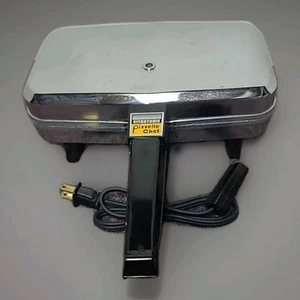 VTG Pizzelle Chef 300A Italian Cookie, Waffle Maker 900W Vitantonio WORKING VGC - Picture 1 of 9