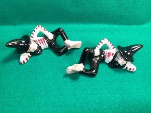 Shaker sale e pepe in porcellana Sleeping Hillbillies - Made in Japan - Foto 1 di 6
