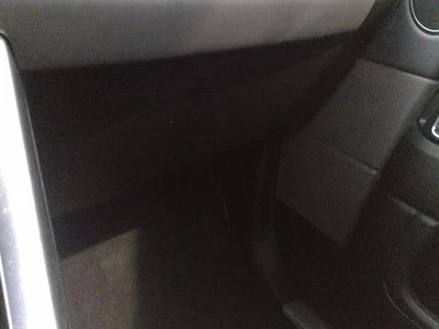 Guantera usada se adapta a: Land Rover Range Rover Sport 2015 grado A Foto 1 de 4