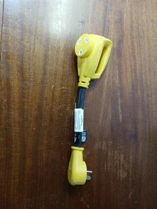 Camco Power Grip Intertek 5012408 15-30- RV Camper/ Dog Bone Electrical Adapter - Foto 1 di 4