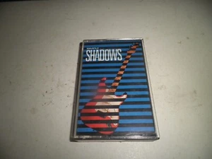 THE SHADOWS - SIMPLY .. SHADOWS - TAPE CASSETTE ALBUM - Picture 1 of 2
