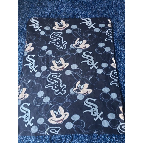 mickey mouse mlb white sox throw blanket Cover
