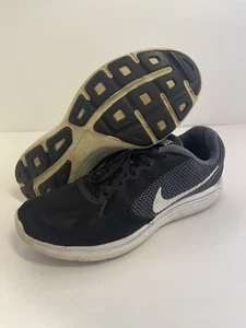NIKE REVOLUTION 3 Size 9.5 Black Grey Mesh RUNNING Gym SHOES 819302-001 - Picture 1 of 7
