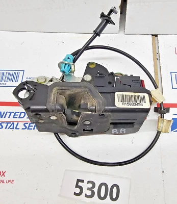 2005 2006 Pontiac G6 RIGHT REAR passenger side back Door Latch w- Power Locks - Image 1 of 3