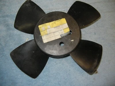 Ventilador de refrigeración 86-93 SAAB c900 9000 4 aspas 7541725 ventilador solo U1 Foto 1 de 4
