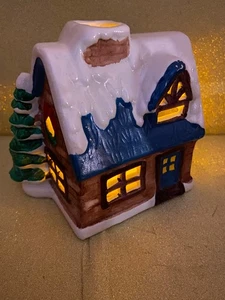 Vtg. 1989~Christmas Winter Village~Tea Light Votive~Ceramic/Porcelain House*Mint - Picture 1 of 7
