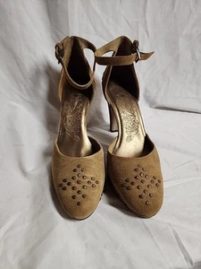 Matisse 4" Suede Pump Copper Studs Size 8.5 M Made In Brazil - Picture 1 of 15