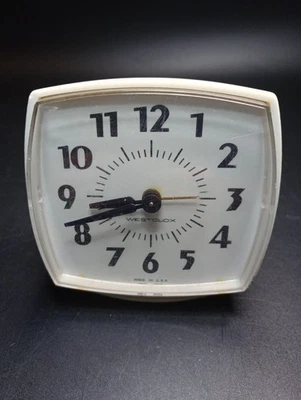 Vintage Westclox White Wind Up Alarm Clock Model 15075 Tested Works! MCM - Image 1 of 4