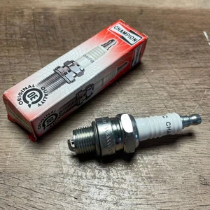 Champion Zündkerze L86C spark plug Motoren Zweitakt Viertakt Außenborder Boot - Picture 1 of 3