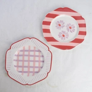 2 x Vaisselle French Anthro Small Snack Dishes Dessert Plates Purple Red Floral - Picture 1 of 10