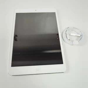 apple iPad mini Wi-Fi 1st Generation, White/Silver, 16GB, Model A1432 - Picture 1 of 7