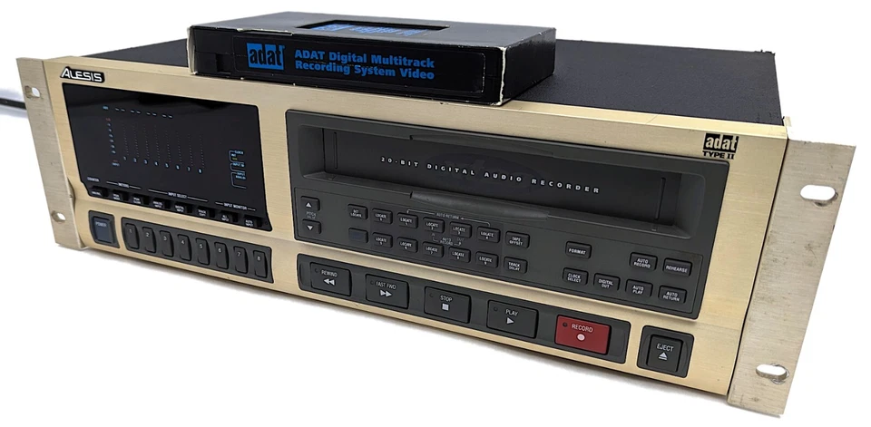 VTG ALESIS ADAT XT20 Multi-Track Digital Audio Recorder w/ VHS Tape PARTS/REPAIR - Image 1 of 4