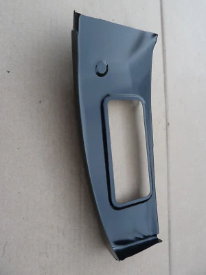 NUEVO Tesla Modelo 3 M3 Rueda Trasera Izquierda Perro Pierna Adelante Cuarto Rueda Pozo Foto 1 de 4