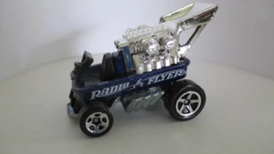 Loose mint 2006 Hot Wheels  RADIO FLYER WAGON blue  hot rod rodded - Picture 1 of 2