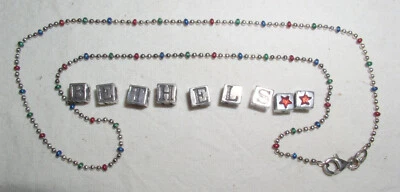 Alfabeto de plata esterlina 9 cuentas cubo y estrellas esmaltadas + cadena de bolas ESTOS Foto 1 de 4