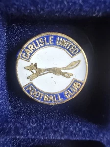 Carlisle United Fc Vintage Pin Badge - Picture 1 of 1