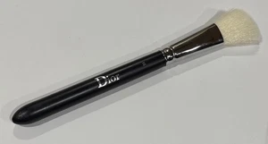 Dior Backstage Powder & Cream Blush Brush No 16 - Picture 1 of 4