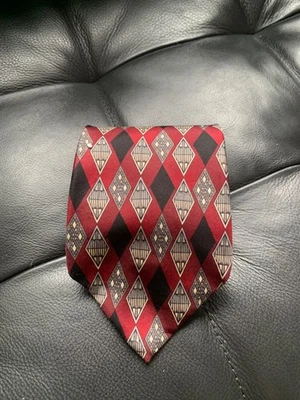 Corbata de seda vintage Christian Dior corbata roja geométrica 4"x57,5" de ancho Foto 1 de 4