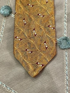 Robert Talbott 7-Fold 100% Silk Necktie - Orange Gold White Woven Paisley? - Picture 1 of 3