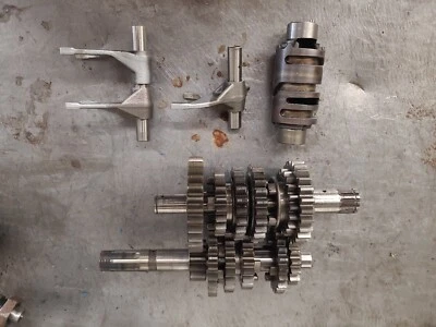 Suzuki DR-Z250 2002 drz250 drz 250 transmisión  Foto 1 de 4