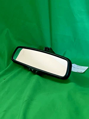 Espejo retrovisor Kia Sorento 2011-2020 con atenuación automática OEM Foto 1 de 4