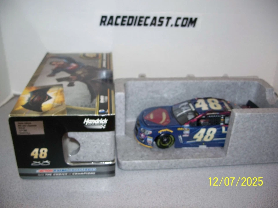 #48 Jimmie Johnson "Superman Lowes" 24/01 2016 acción Foto 1 de 1