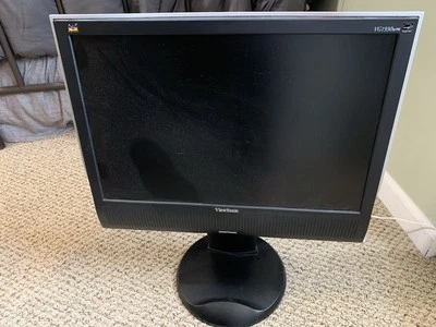 VIEWSONIC VG1930WM LCD Monitor 19" - Image 1 of 4