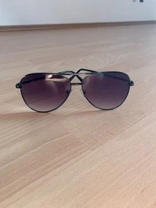 Sonnenbrille - Bild 1 von 3