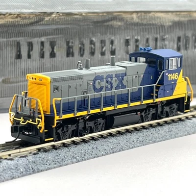 Locomotiva Atlas N Scale 52503 CSX EMD MP-15DC Diesel Switcher 1146 DCC equipada - Imagem 1 de 4