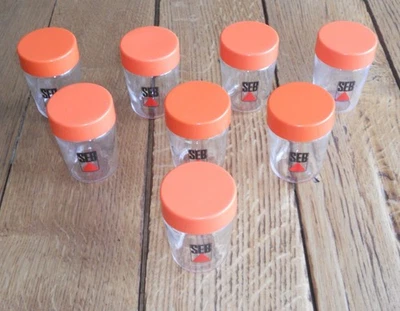 VINTAGE - SEB 8 POTS YAOURTS EN VERRE COUVERCLE ORANGE POUR YAOURTIÈRE - Immagine 1 di 4