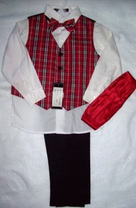 Niño Talla 4: NUEVO CON ETIQUETAS ANDREW FEZZA 5 piezas rojo a cuadros traje de vacaciones: rojo cummerbund incluido - Imagen 1 de 4