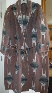 Vintage 40's Beacon Blanket Child's Geometric Chocolate Brown Robe Cabin Vibe - Picture 1 of 16