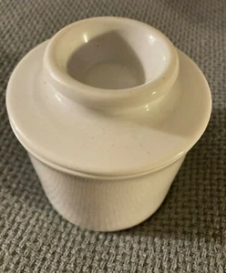 Homemade Butter Keeper Maxwell& Williams Collection - Picture 1 of 3