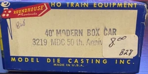 Roundhouse HO - Boxcar moderno 40' MDC 50° anniversario 1938-1988 - 3219 - CLST - Foto 1 di 2