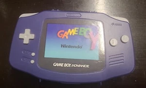 Nintendo Gameboy Advance gba 2002 Lila Hartschale Tragetasche - Bild 1 von 3