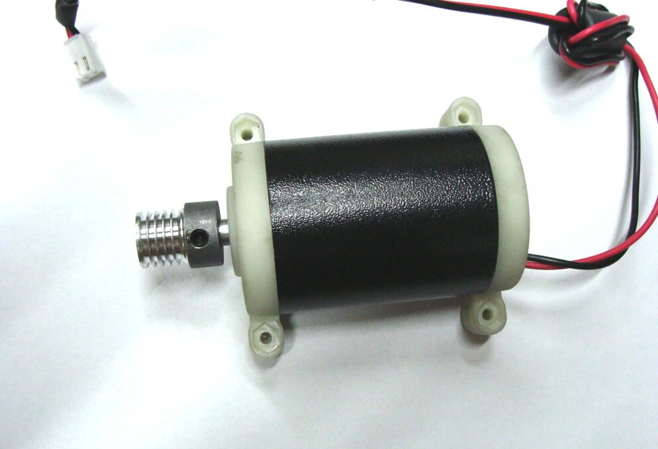  Elektro Motor 24 V 100 W regelbar niedrige Drehzahl  - Bild 1 von 4