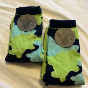 Youth Size Grip Socks - Picture 1 of 3
