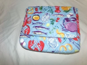 Vera Bradley Small Flap Hipster Seafood Boil NWT - Picture 1 of 3