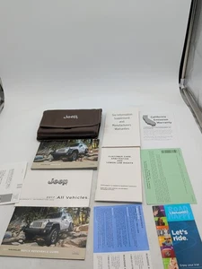 Jeep Wrangler 2017 manual del propietario - Guía del usuario ilimitada Rubicon Sahara 17 OEM  - Imagen 1 de 4
