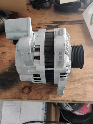 Alternador para Honda Civic 2004 Foto 1 de 4