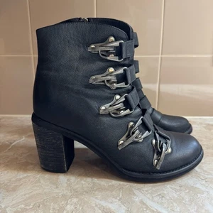 Jeffrey Campbell Botas Mujer 9 Escalador Hebilla Cremallera Tacones Botín al Tobillo Negro - Imagen 1 de 6