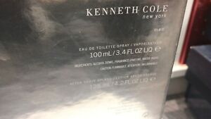 Kenneth Cole Gift Set-100ml EDT Spray+125ml After Shave Splash (Box Ripped Off)