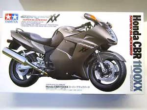Tamiya 1:12 Scale Honda CBR1100XX Super Blackbird Model Kit New - # 14070*2800 - Picture 1 of 11