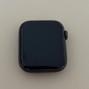 FOR PARTS - Apple Watch Series 6 44mm GPS Only Grey - Won't Charge or Turn On - Zdjęcie 1 z 7