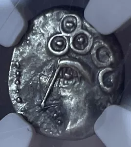 Moneda Antigua CENTRAL GAUL Tribu Sequani 50 A.C. Cerdo Plata Quinario NGC Elección D1 - Imagen 1 de 6